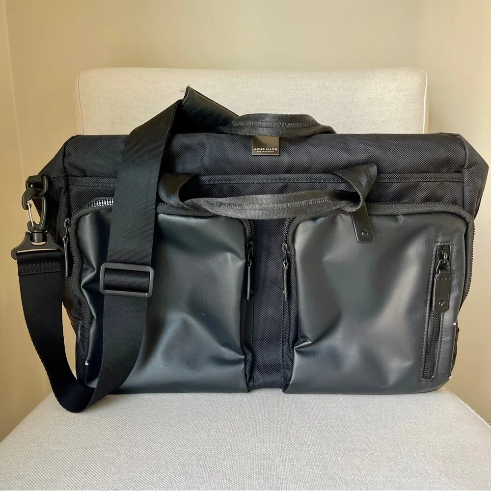 ACME MADE Messenger Laptop Bag